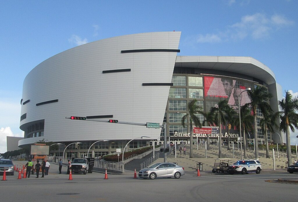 American Airlines Arena-MIAMI - panoramio