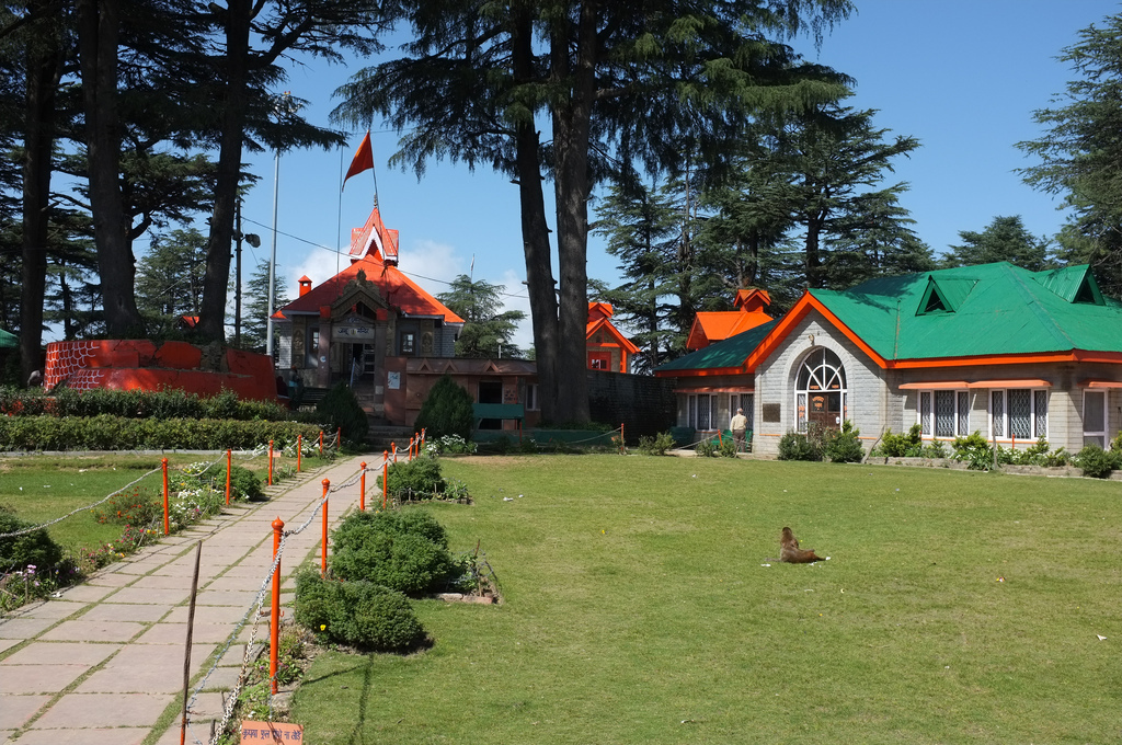 Jakhu Temple