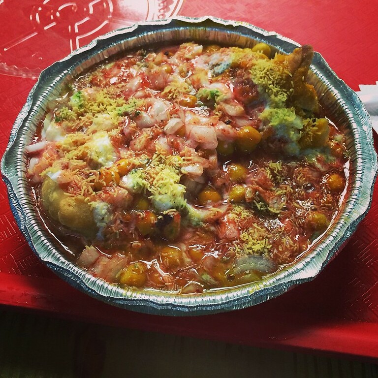 raja sweets samosa chaat