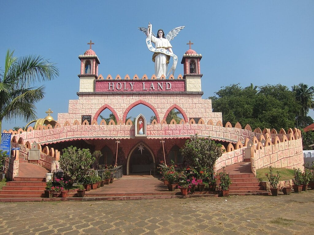 Holy Land in Chalakudy Church - ഹോളി ലാൻഡ് ചാലക്കുടി പള്ളിയിൽ