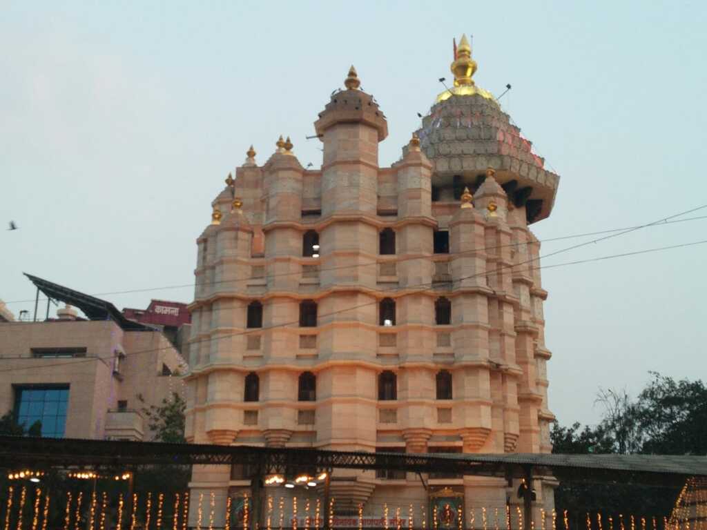View of Siddhivinayak Temple
