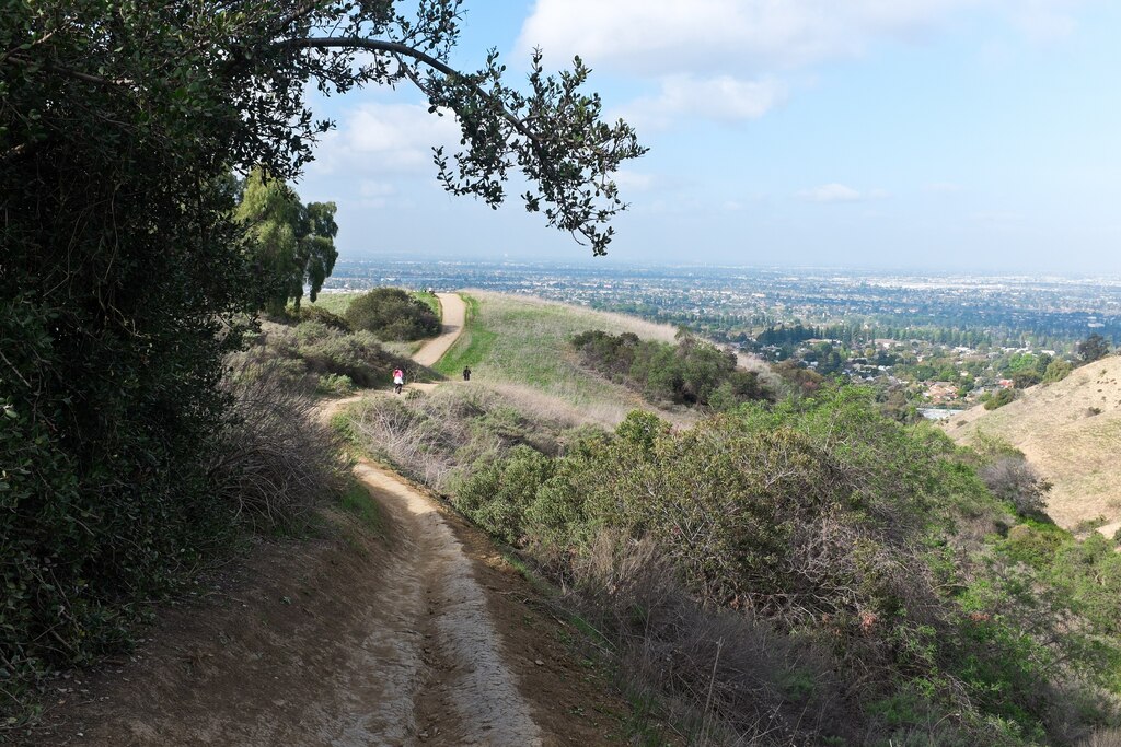 Hellman Park Whittier CA 7 Mariposa Trail view of Whittier CA