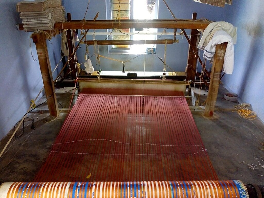 Silk Handloom 