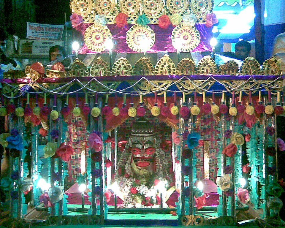 Shiva in choturdola, Nabadwip, buroshiv