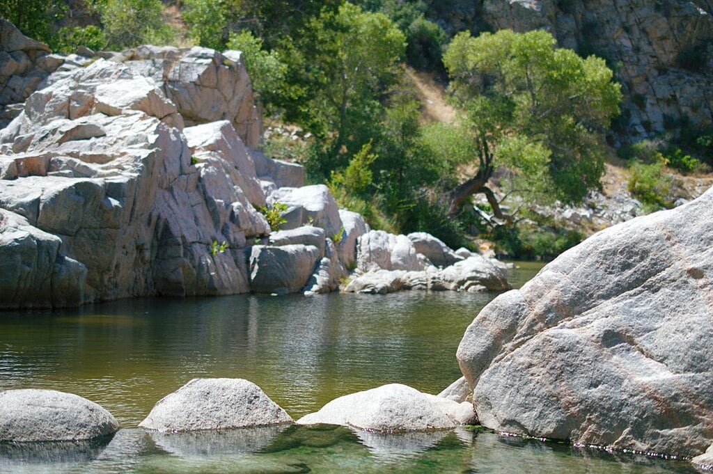 Deep Creek Hot Springs Mojave River 03