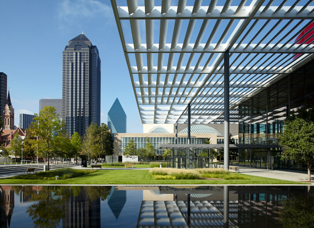 Downtown Dallas Arts District