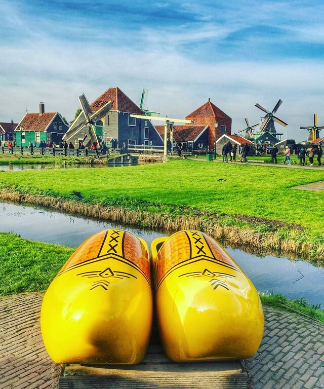 what to buy in amsterdam | wooden clogs
