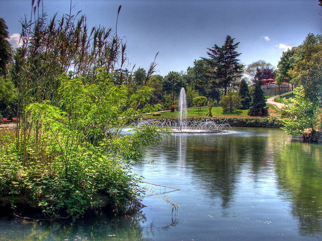 Emirgan 04571
