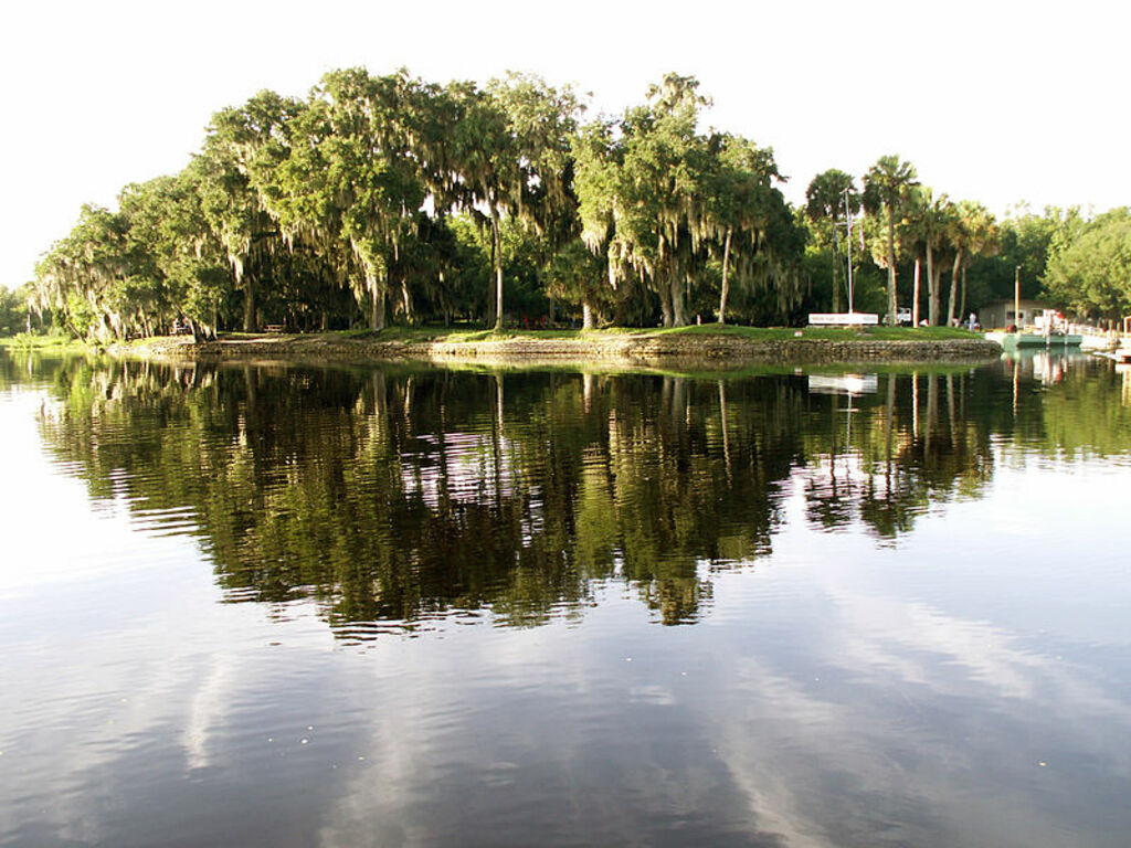 Hontoon Island State Park St. Johns River