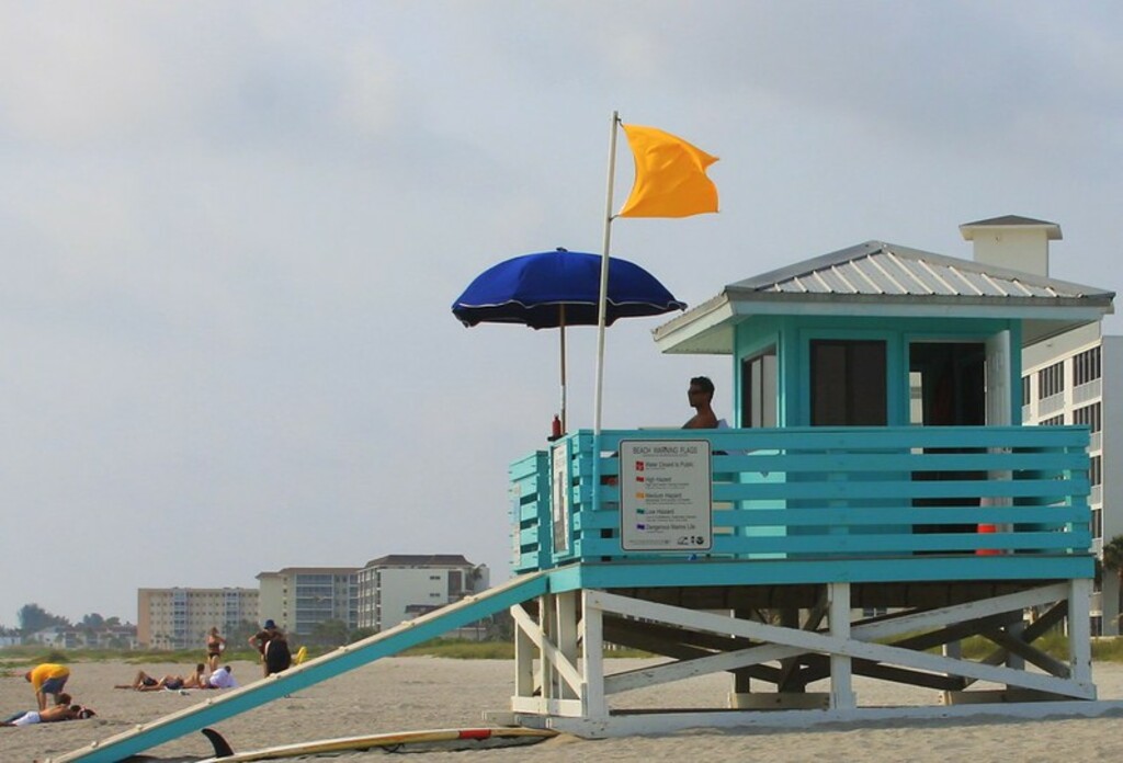 yellow flag