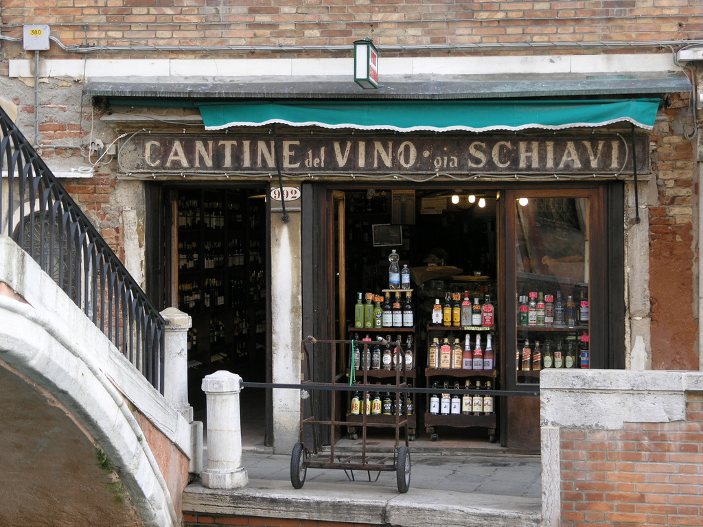 " 05 - ITALY - un bacaro a Venezia Osteria appetizers restaurant in Venice wine enoteca
