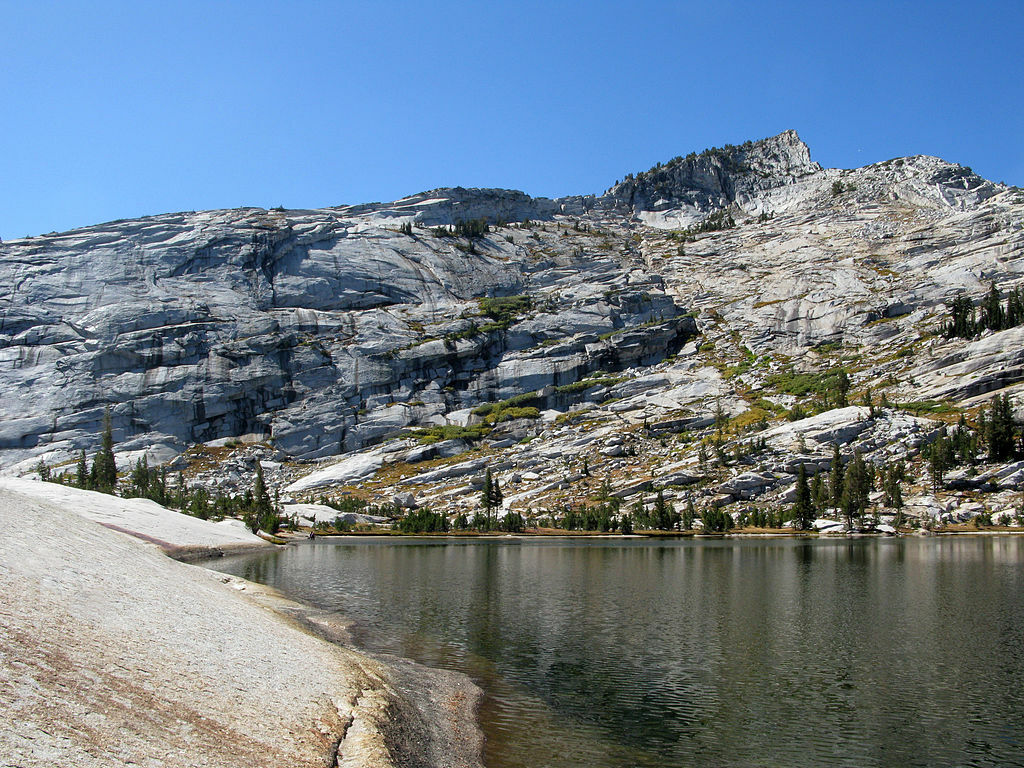 Cathedral Lakes Trek 10 (4246275496)
