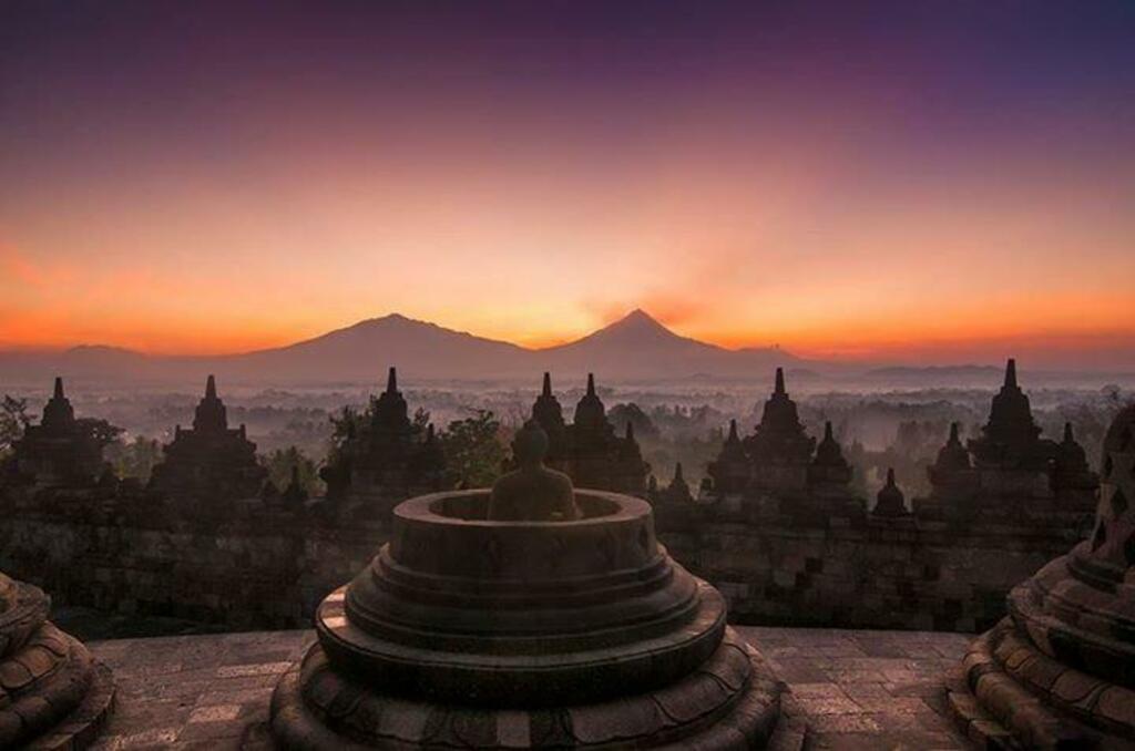 Gorgeous sunrise view from Borobudur temple.