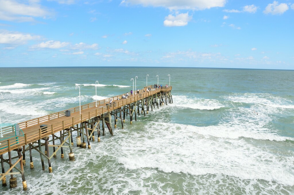Jacksonville Beach fishing pier