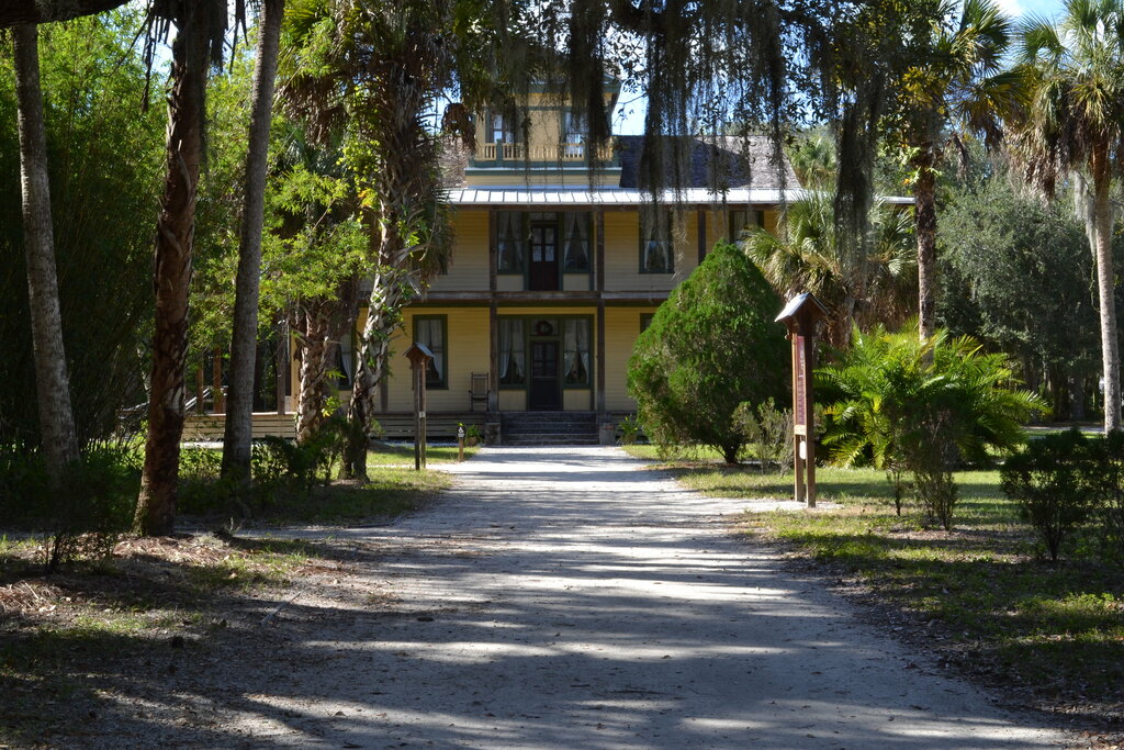 Estero, FL