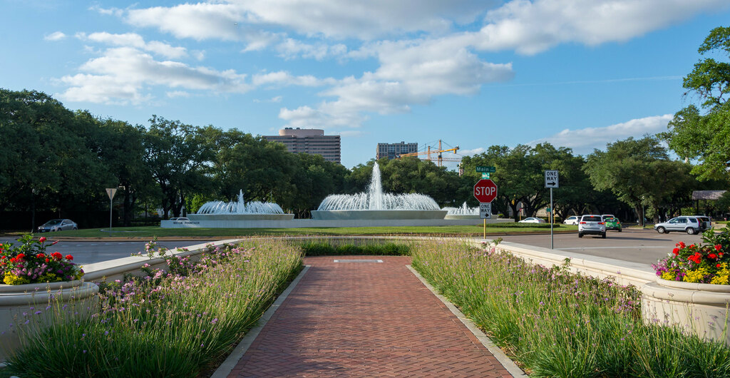 44634-Houston
