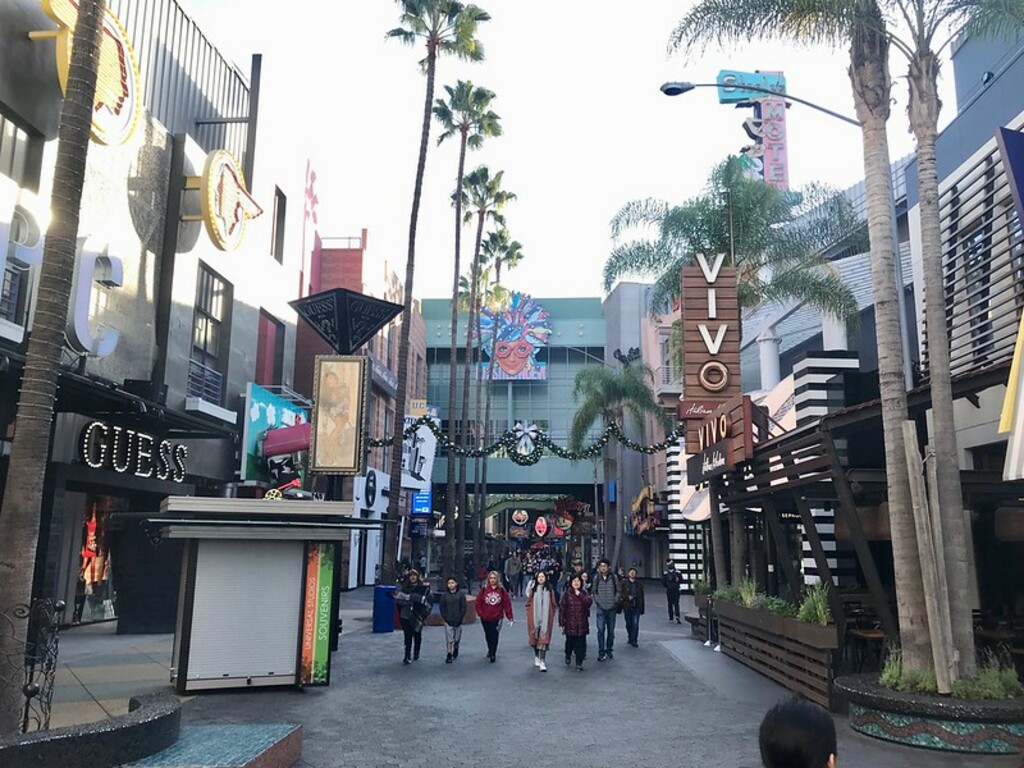 Universal Citywalk
