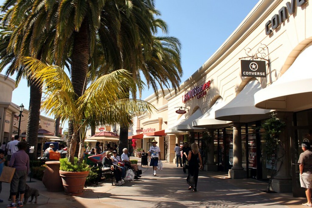 Carlsbad Premium Outlets