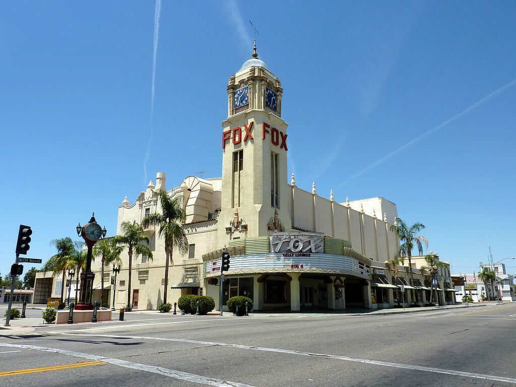 2009-0726-CA-Bakersfield-FoxTheater