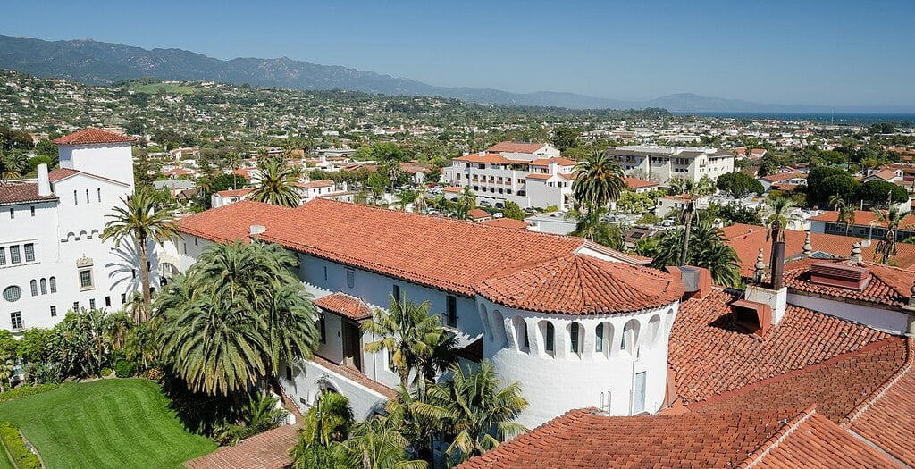 Santa-barbara-courthouse-tower-view1 (cropped)