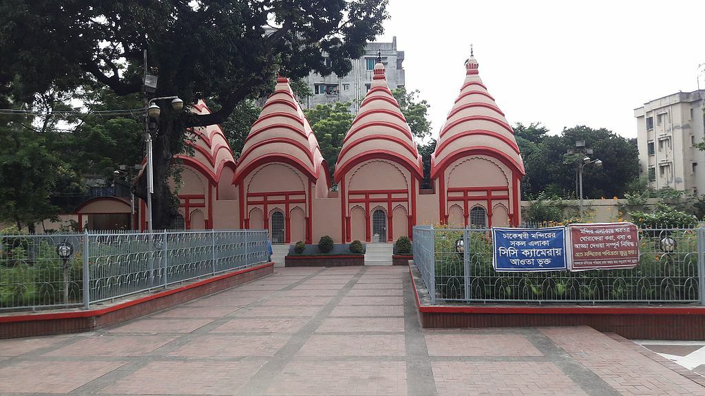 Dhakeshwari Mandir by Nahid 02