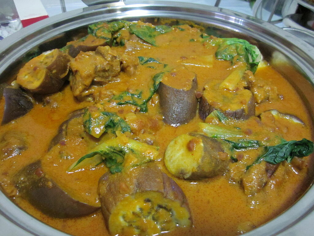 Oxtail kare-kare 1