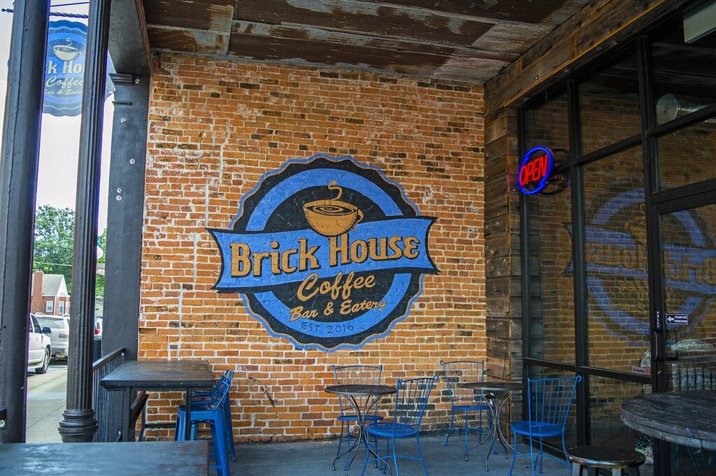 Brick House Coffee Bar and Eatery