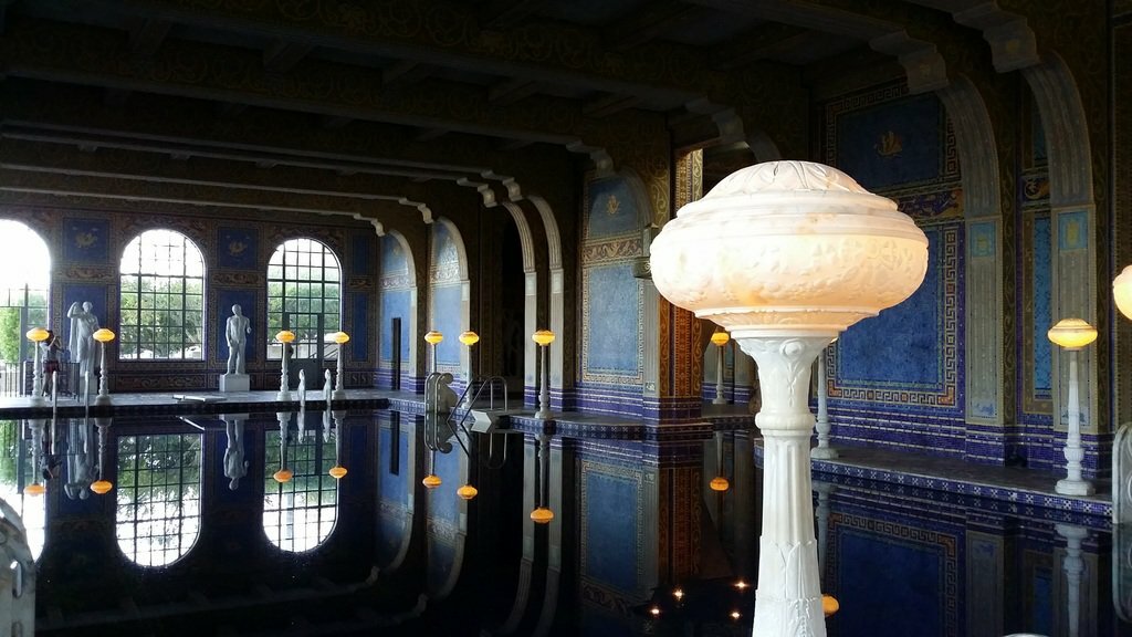 treat mom like royalty and bring her to the hearst castle, san simeon