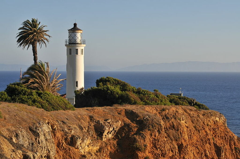 Parlos Verdes Light House Aug 2012