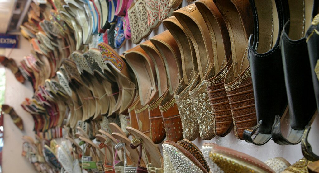 Janpath Market
