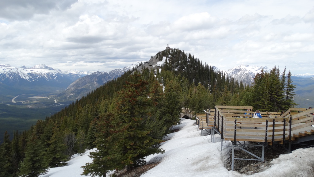 Canada - Alberta, Banff Gondola Mountain - panoramio