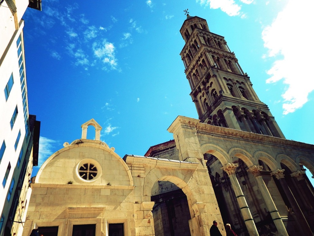 things to do in croatia | marvel at the ruins of diocletian's palace