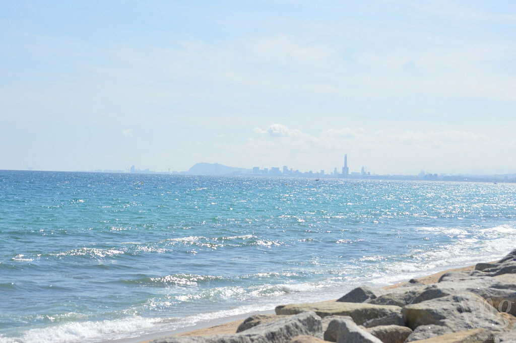 el-mar-de-barcelona-desde-ocata