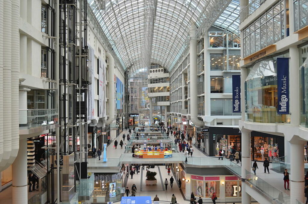 TorontoEatonCentre2