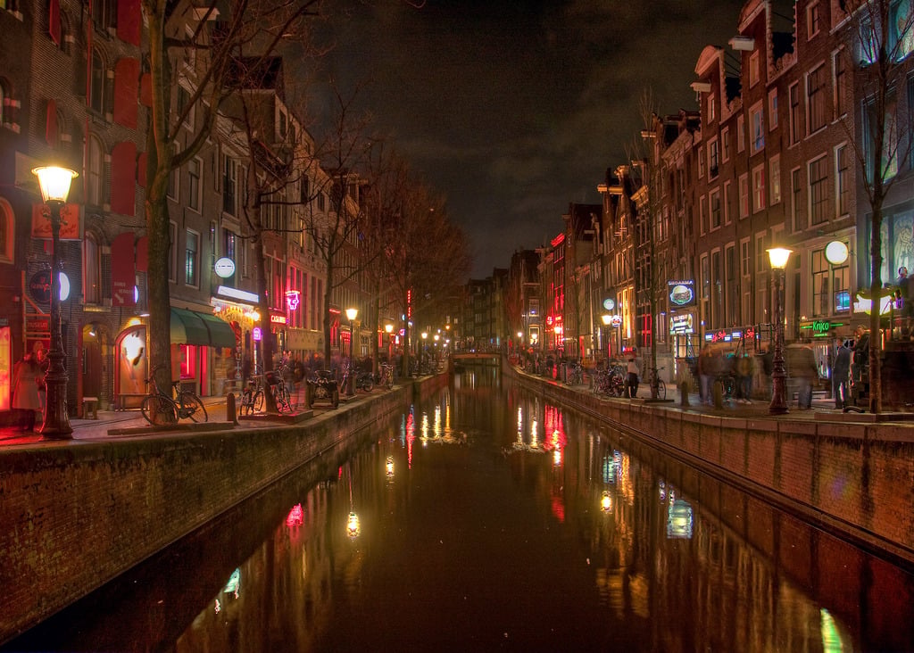 The Red Lights District - Amsterdam, Holland - panoramio - Sergey Ashmarin