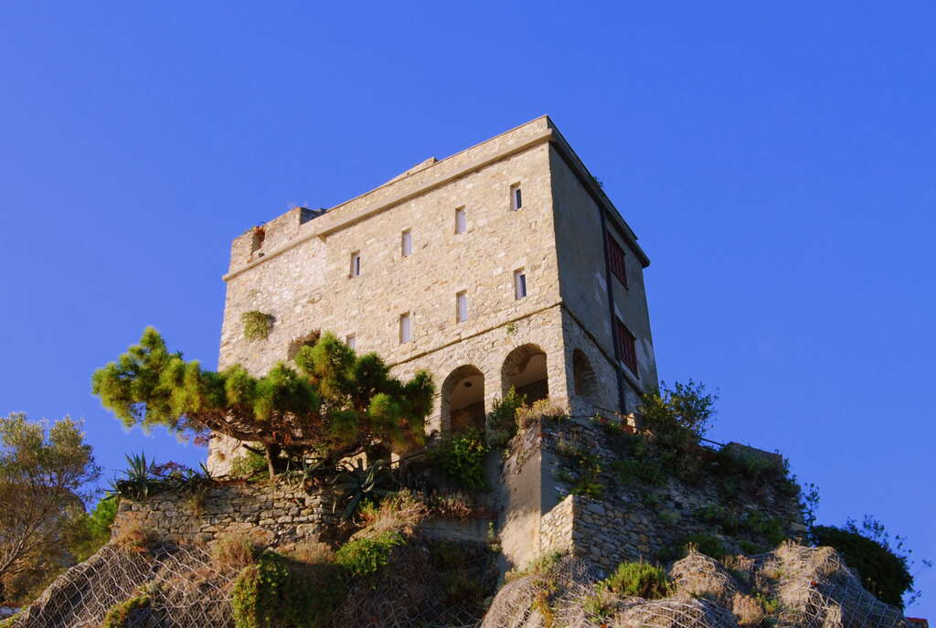 Monterosso Old Castle