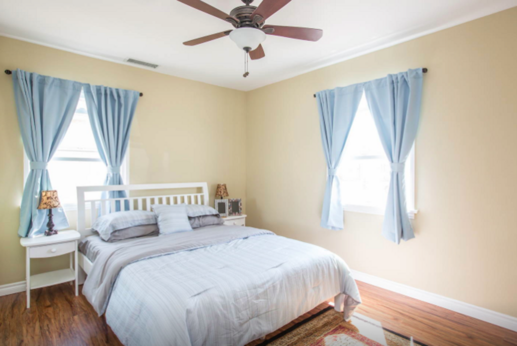 Cozy and Comfortable Room
