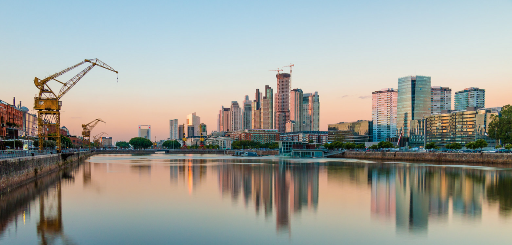 Puerto madero 1 (cropped)