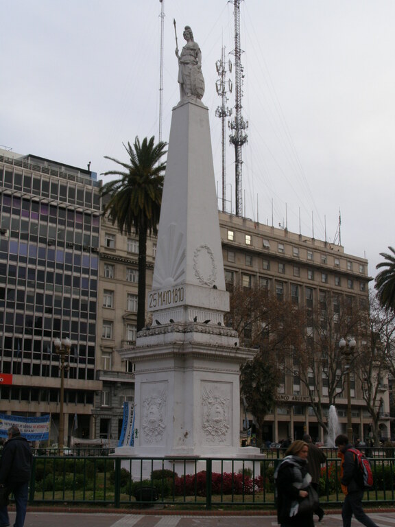 Pirámide de Mayo - Buenos Aires
