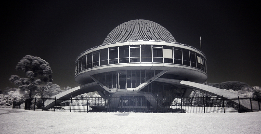 Galileo Galilei Planetarium, Buenos Aires - Infrared