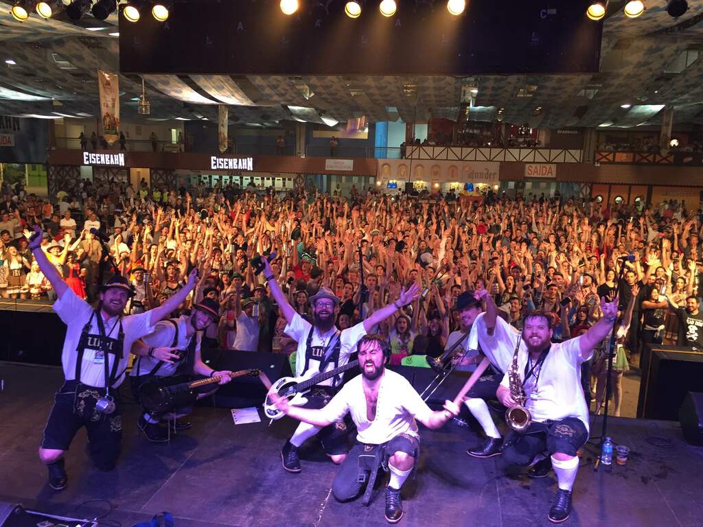 UHUL na Oktoberfest de Blumenau
