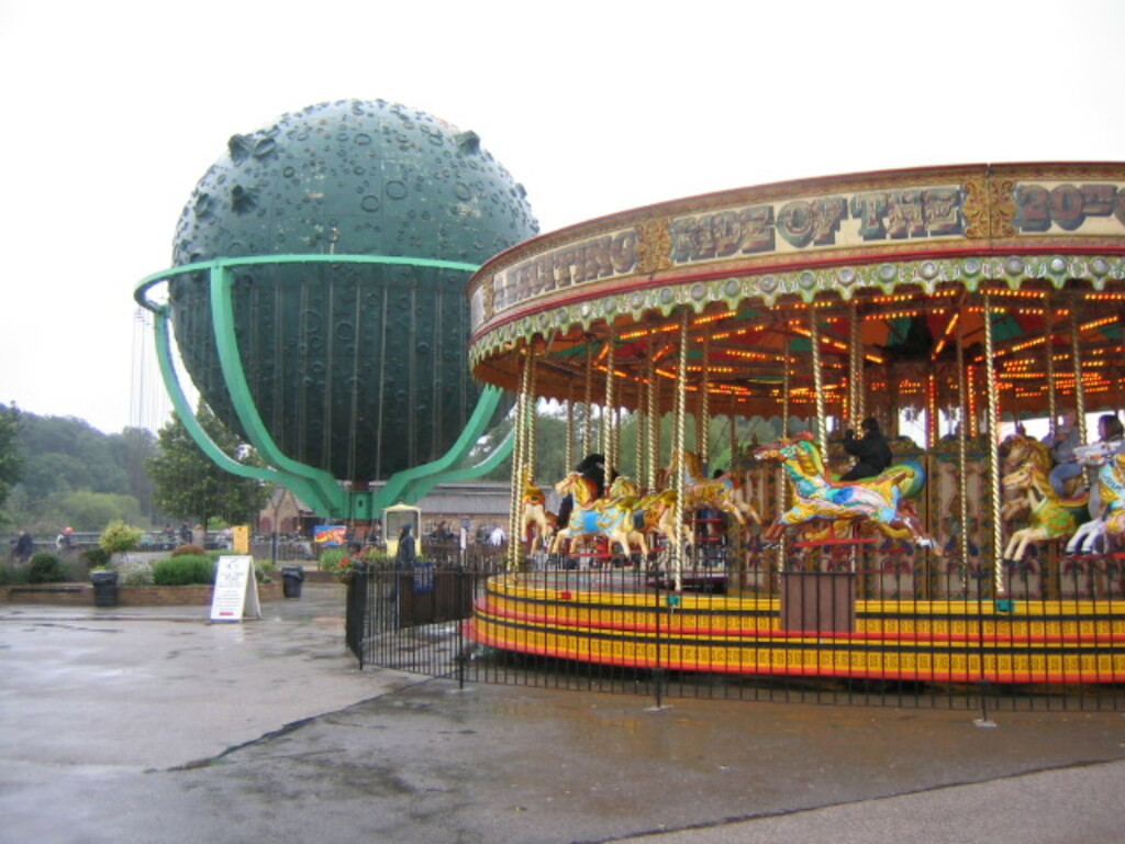 Lightwater Valley Entrance