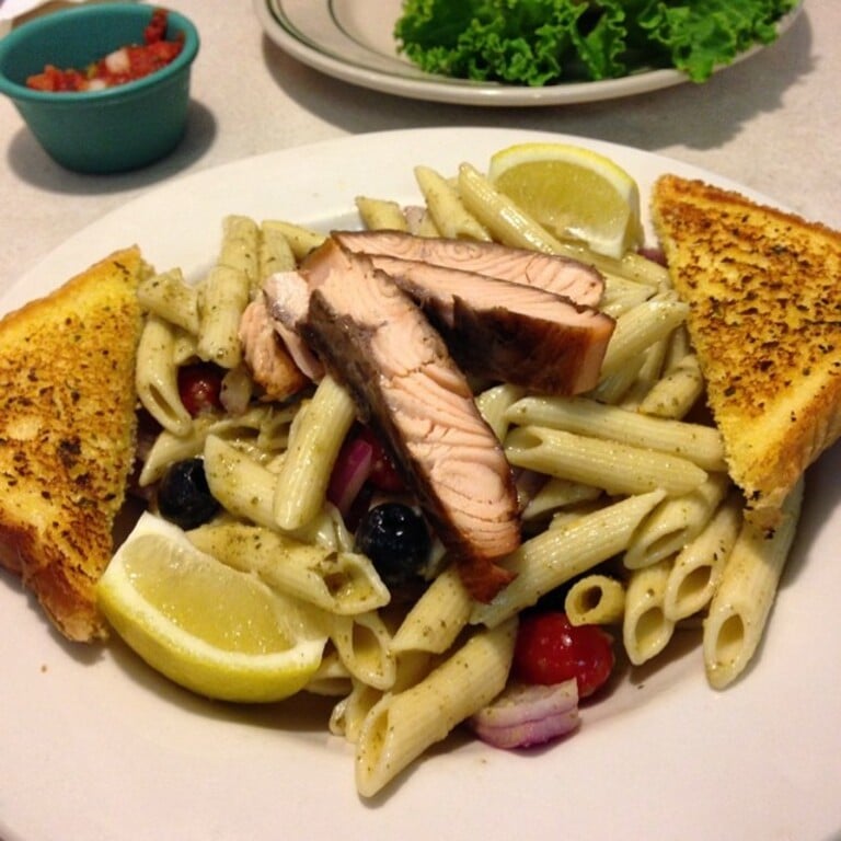 24 hour restaurants in portland | jubitz cascade grill