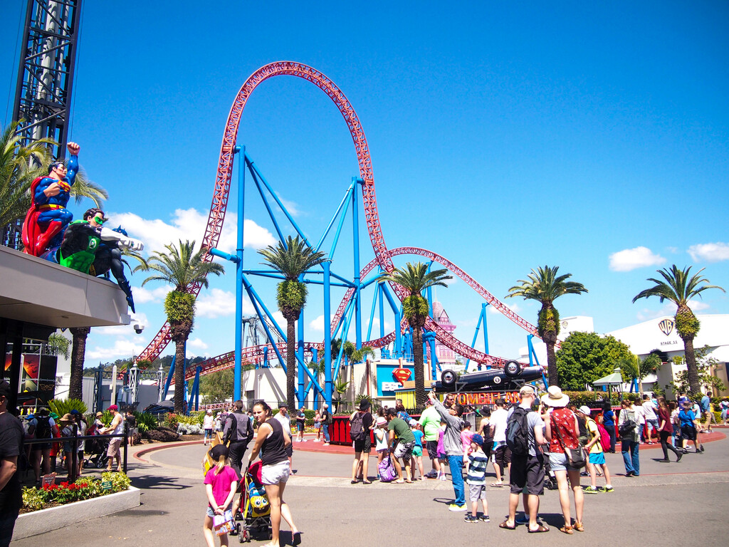 Superman Escape towering over the rest of Warner Bros. Movie World