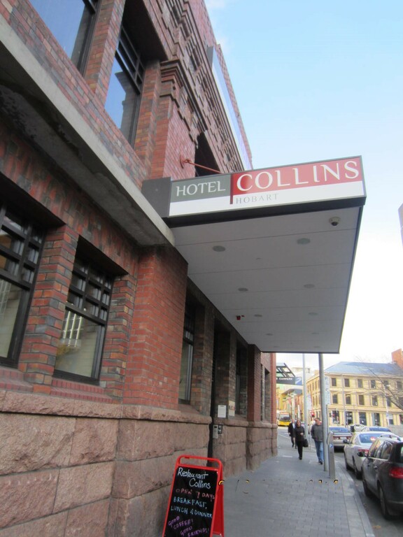 where to stay in hobart | hospitable and friendly service right from the moment you step in