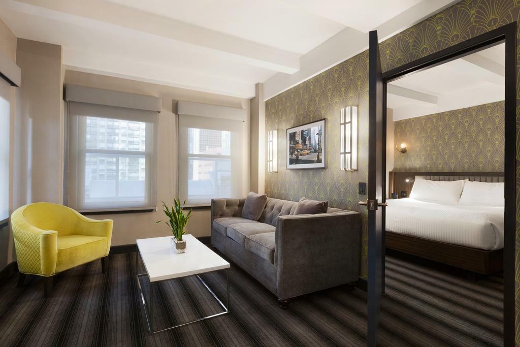 Guest room