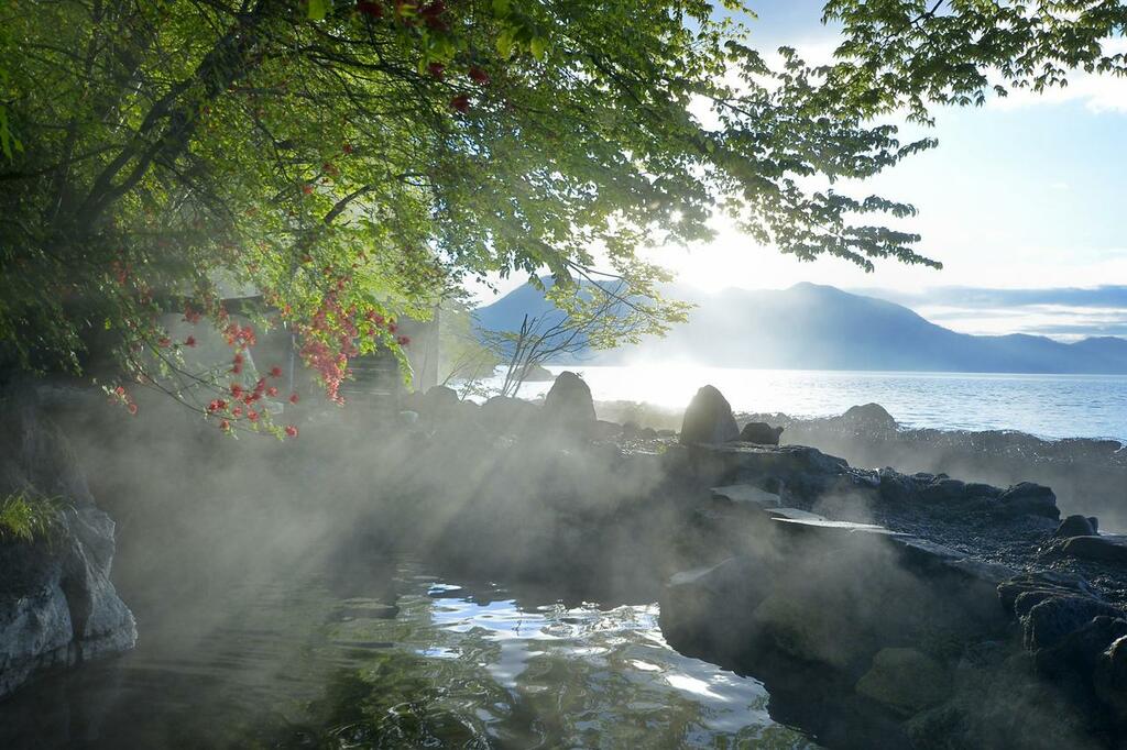 secluded onsen
