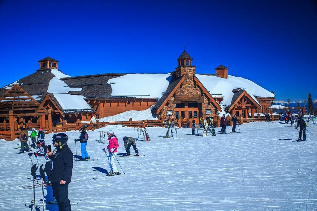 Winter Park Colorado - massive day lodge (expensive food) - (13843523774)