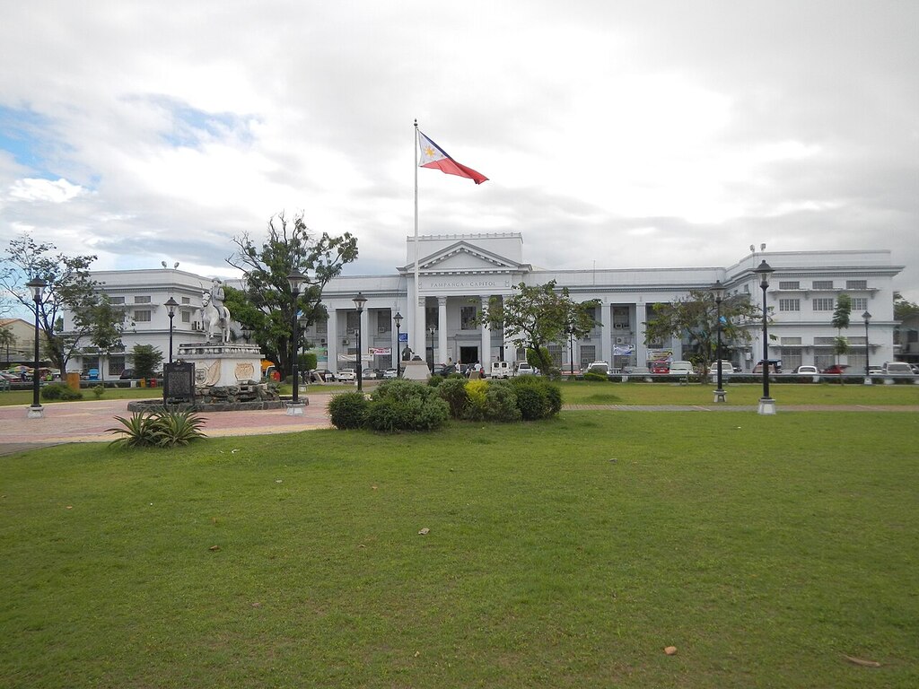 PampangaProvincialCapitoljf654